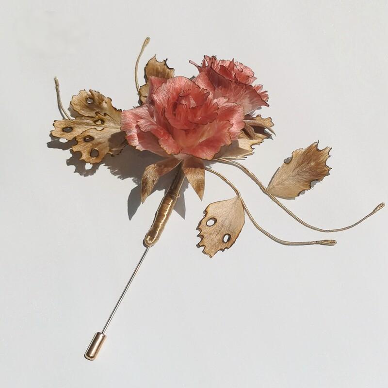 Dahlia Brooche