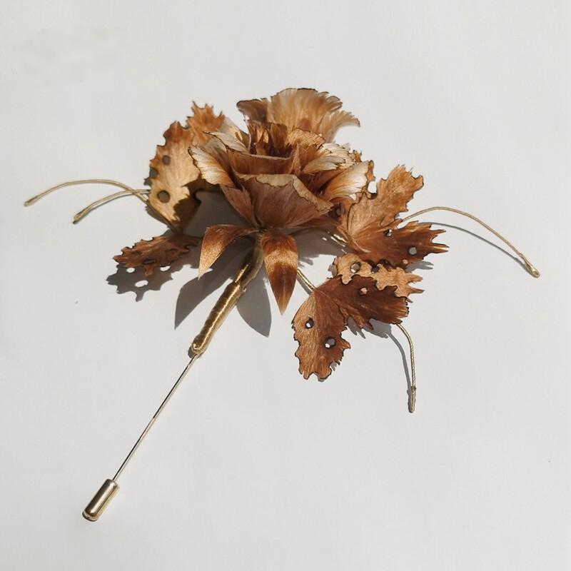 Dahlia Brooche