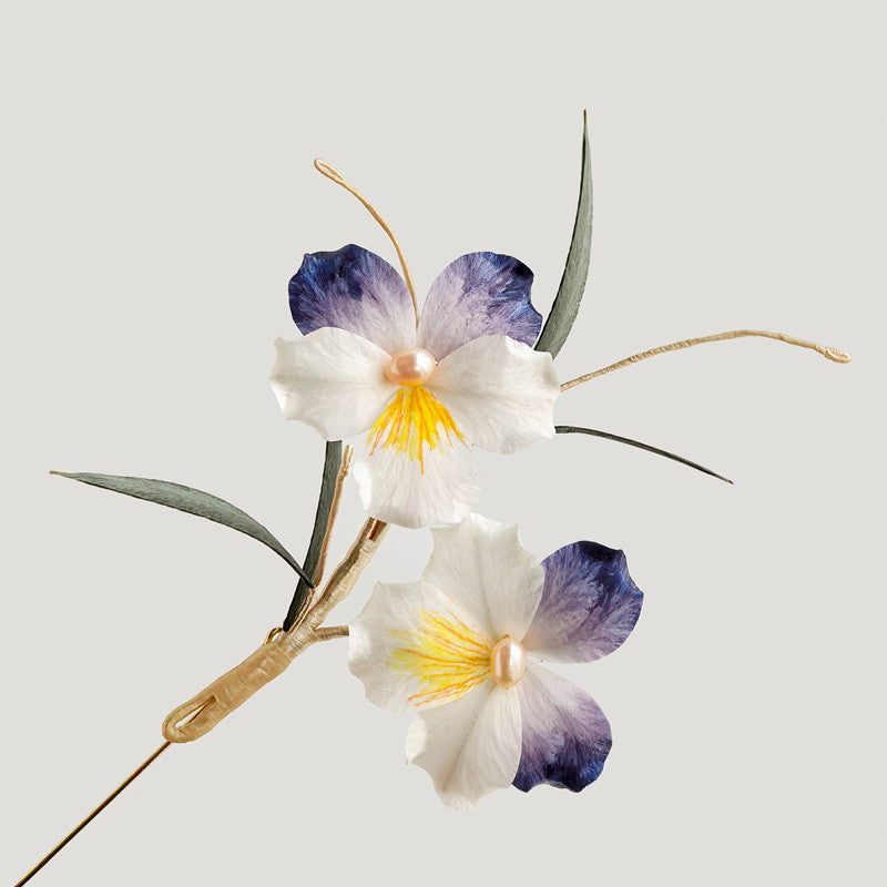 Pansy Brooche